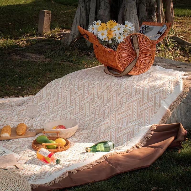 Picnic tablecloth Lawn moisture-proof mats